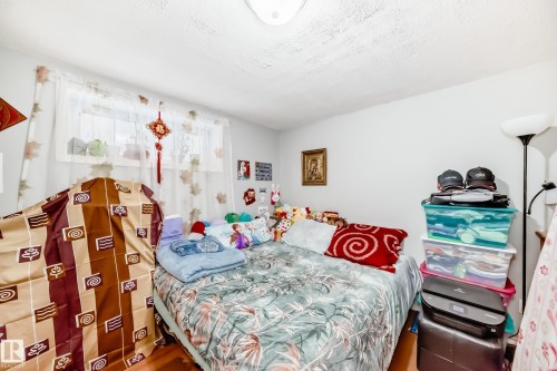 113 Keystone Lane, Leduc, AB - Indoor Photo Showing Bedroom