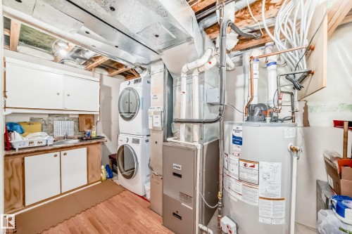 113 Keystone Lane, Leduc, AB - Indoor Photo Showing Laundry Room