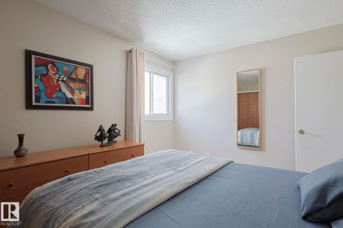 6 3839 76 Street, Edmonton, AB - Indoor Photo Showing Bedroom