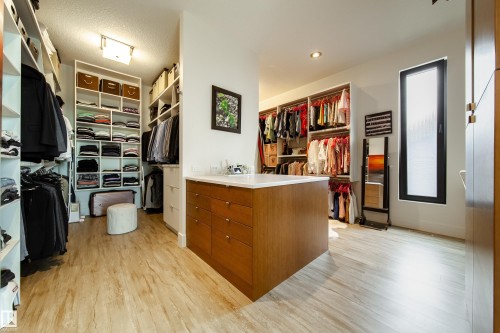 622 Howatt Drive, Edmonton, AB - Indoor