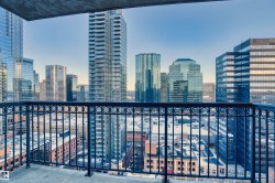 10180 104 Street  Edmonton, AB T5J 1A7
