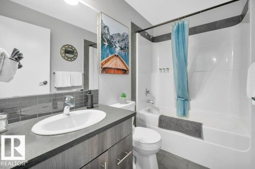 2107 10226 104 Street, Edmonton, AB - Indoor Photo Showing Bathroom