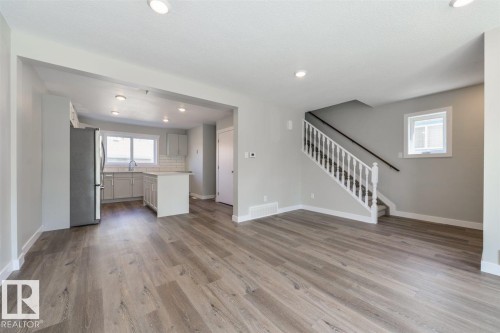 7940/7942 82 Avenue, Edmonton, AB - Indoor Photo Showing Other Room