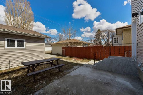 7940/7942 82 Avenue, Edmonton, AB - Outdoor