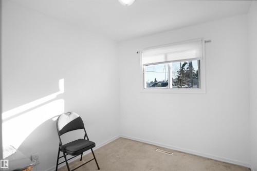 13007 93 Street, Edmonton, AB - Indoor Photo Showing Other Room