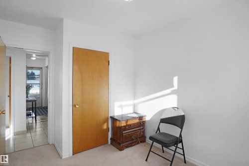 13007 93 Street, Edmonton, AB - Indoor