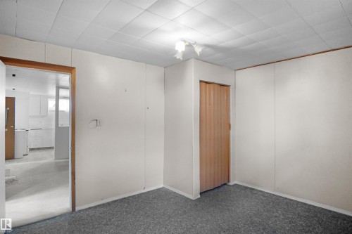 13007 93 Street, Edmonton, AB - Indoor Photo Showing Other Room