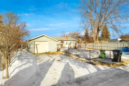 13007 93 Street, Edmonton, AB - Outdoor