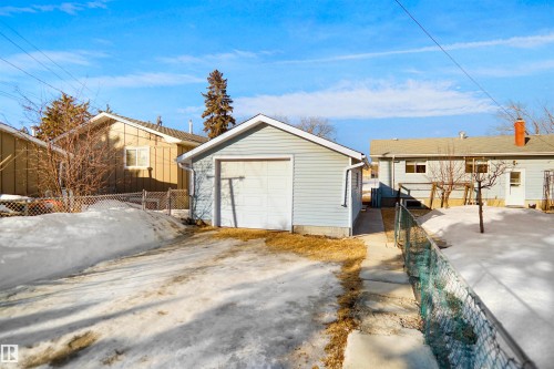 13007 93 Street, Edmonton, AB - Outdoor