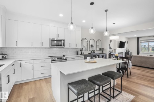 7012 54 Avenue, Beaumont, AB - Indoor Photo Showing Kitchen With Upgraded Kitchen