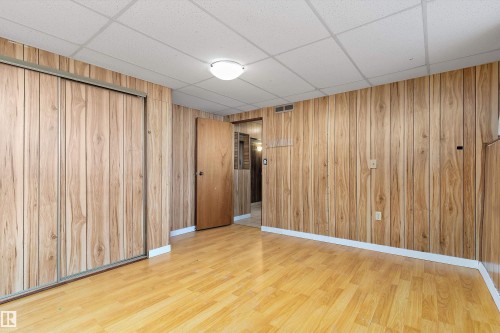 10951 35A Avenue, Edmonton, AB - Indoor Photo Showing Other Room