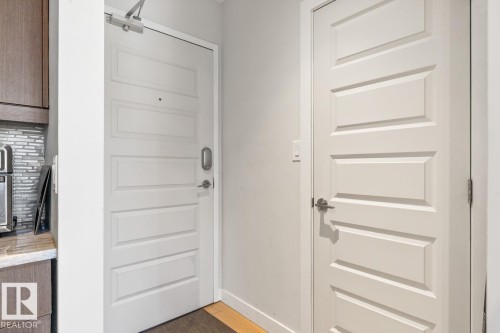 405 10388 105 Street, Edmonton, AB - Indoor Photo Showing Other Room