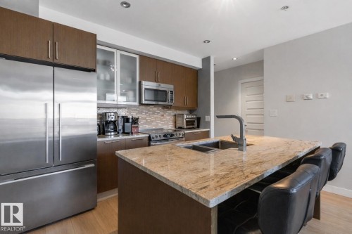 405 10388 105 Street, Edmonton, AB - Indoor Photo Showing Kitchen With Stainless Steel Kitchen With Double Sink With Upgraded Kitchen