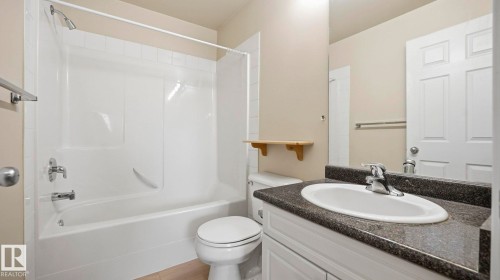 101 10346 117 Street, Edmonton, AB - Indoor Photo Showing Bathroom