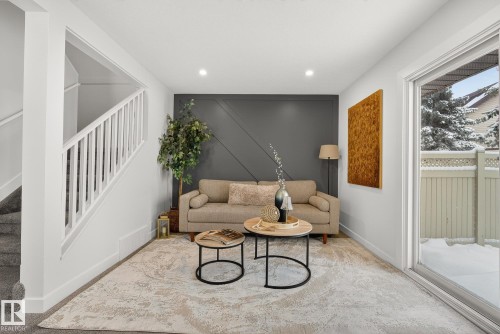 1 13833 30 Street, Edmonton, AB - Indoor