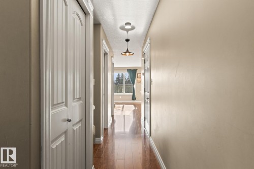 50 Meridian Loop, Stony Plain, AB - Indoor Photo Showing Other Room