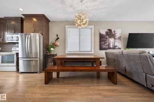 135 Gilmore Way, Spruce Grove, AB - Indoor Photo Showing Other Room
