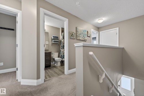 135 Gilmore Way, Spruce Grove, AB - Indoor Photo Showing Other Room