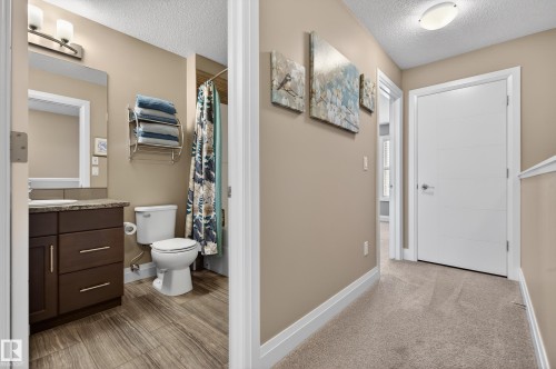 135 Gilmore Way, Spruce Grove, AB - Indoor Photo Showing Bathroom