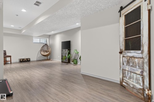 135 Gilmore Way, Spruce Grove, AB - Indoor