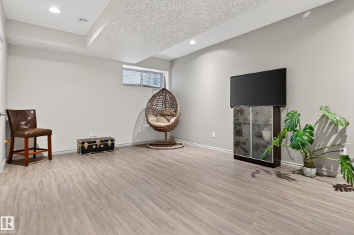 135 Gilmore Way, Spruce Grove, AB - Indoor