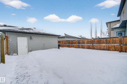 135 Gilmore Way, Spruce Grove, AB - Outdoor