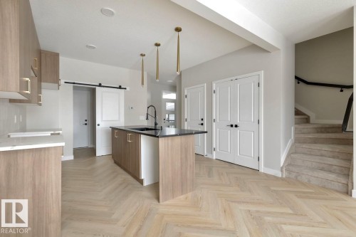 2827 65 Street, Edmonton, AB - Indoor Photo Showing Kitchen
