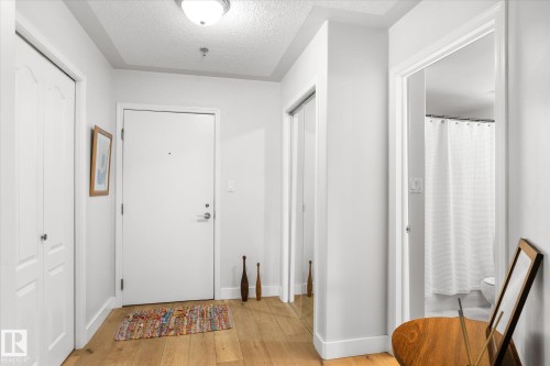 207 12028 103 Avenue, Edmonton, AB - Indoor Photo Showing Other Room