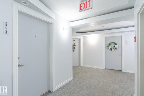 207 12028 103 Avenue, Edmonton, AB - Indoor Photo Showing Other Room