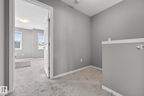17 4029 Orchards Drive, Edmonton, AB - Indoor Photo Showing Other Room