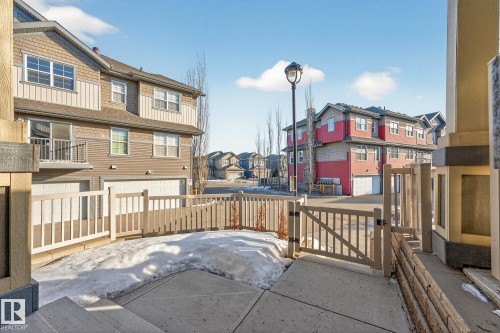 17 4029 Orchards Drive, Edmonton, AB - Outdoor