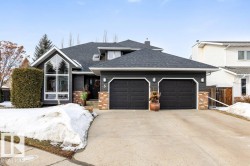 3 PEARSON Place  St. Albert, AB T8N 4T1