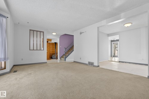 3801 33 Avenue, Leduc, AB - Indoor Photo Showing Other Room