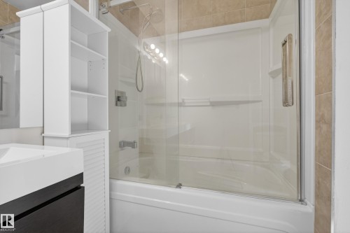 3801 33 Avenue, Leduc, AB - Indoor Photo Showing Bathroom