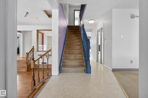 3801 33 Avenue, Leduc, AB - Indoor Photo Showing Other Room