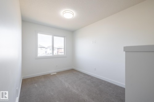 1535 211 Street, Edmonton, AB - Indoor Photo Showing Other Room