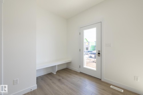 1535 211 Street, Edmonton, AB - Indoor Photo Showing Other Room