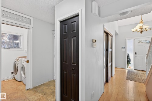 52 Langholm Drive, St. Albert, AB - Indoor Photo Showing Laundry Room