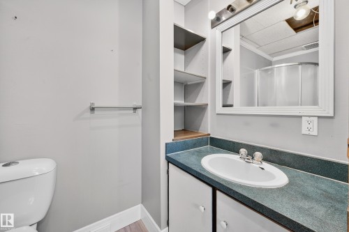 3917 43 Avenue, Leduc, AB - Indoor Photo Showing Bathroom