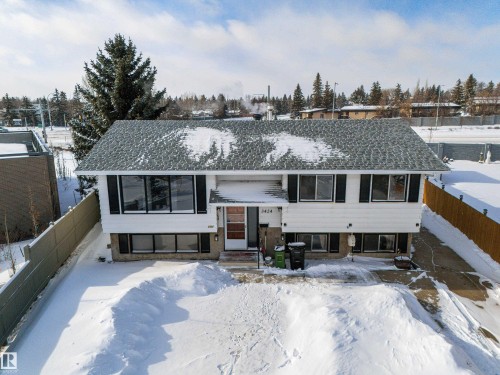 3424 65 Street, Edmonton, AB - Outdoor