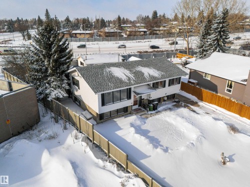 3424 65 Street, Edmonton, AB - Outdoor