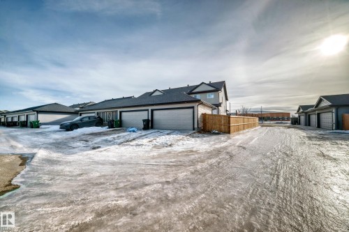2 Southpointe Boulevard, Fort Saskatchewan, AB - Outdoor
