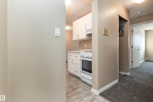 B01 10620 104 Street, Edmonton, AB - Indoor