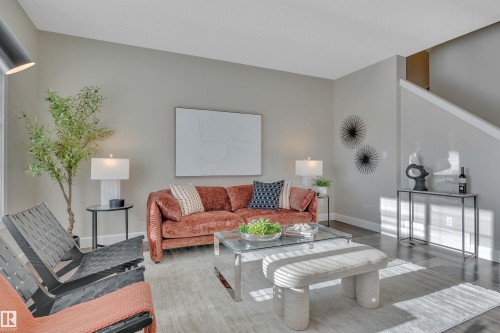2383 Ware Crescent, Edmonton, AB - Indoor Photo Showing Living Room
