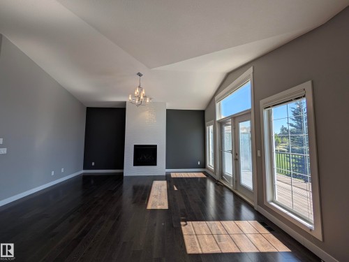 34 3090 Cameron Heights Way, Edmonton, AB - Indoor With Fireplace