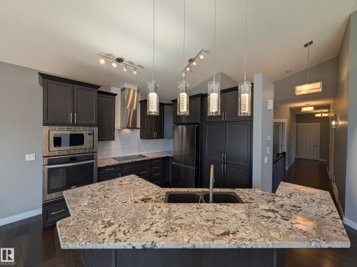 34 3090 Cameron Heights Way, Edmonton, AB - Indoor Photo Showing Kitchen With Double Sink With Upgraded Kitchen