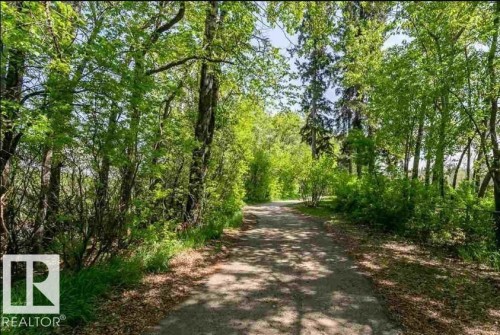 101 260 Sturgeon Road, St. Albert, AB - Outdoor