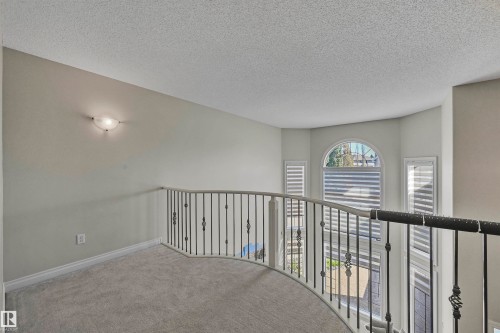 1516 Thorogood Close, Edmonton, AB - Indoor Photo Showing Other Room