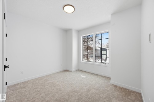 11121 51 Street, Edmonton, AB - Indoor Photo Showing Other Room