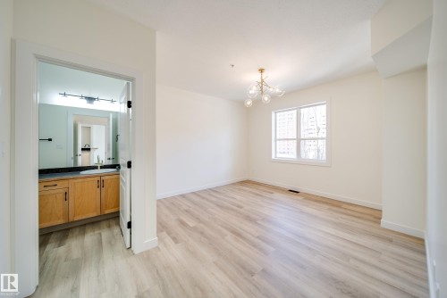 532 10023 110 Street, Edmonton, AB - Indoor Photo Showing Other Room